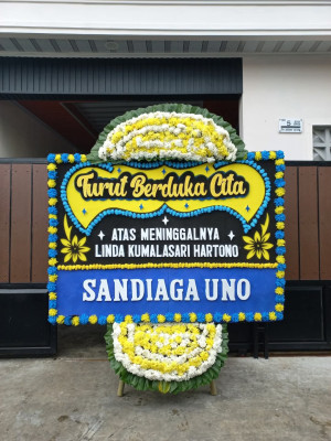 Papan Bunga Duka di Poncosari